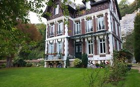 La Villa Des Roches